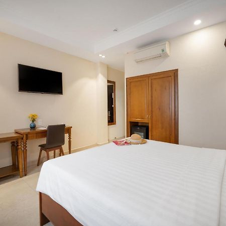 Tuong Vy Hotel Ho Chi Minh City Exterior photo