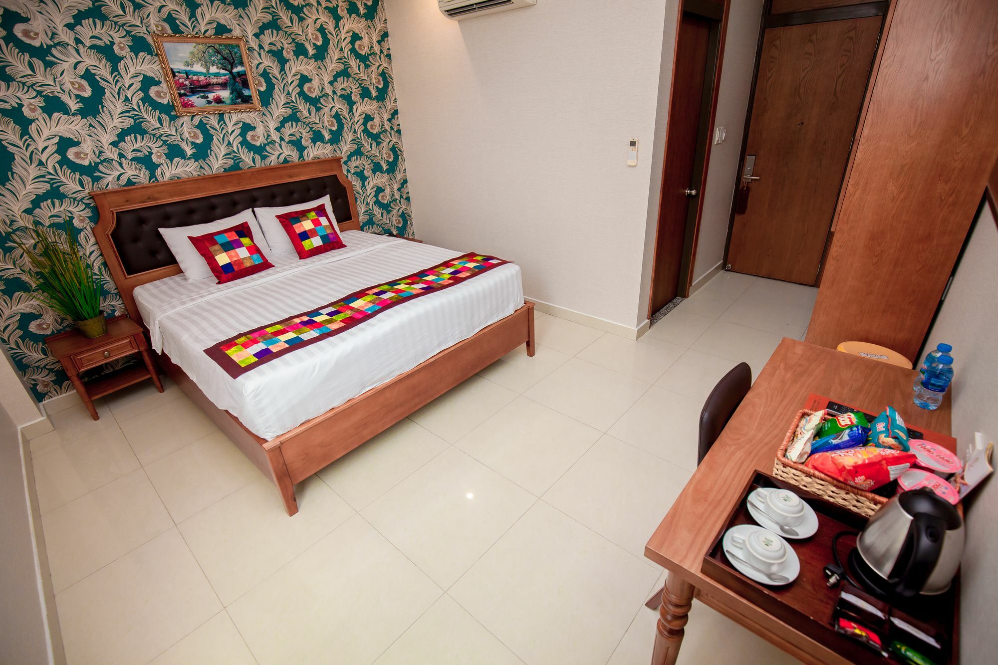 Tuong Vy Hotel Ho Chi Minh City Exterior photo