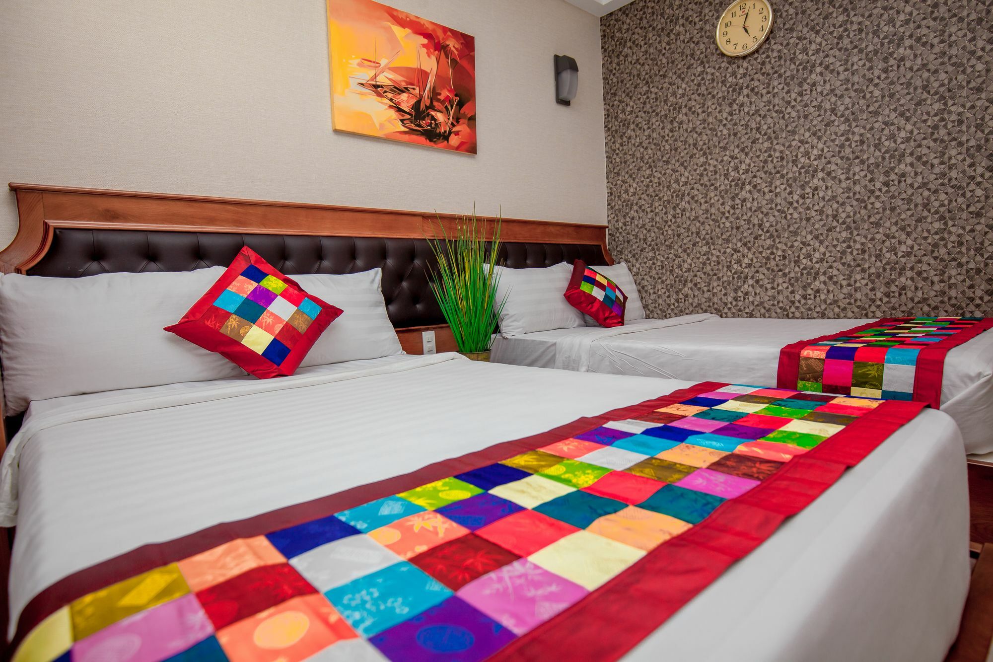 Tuong Vy Hotel Ho Chi Minh City Exterior photo