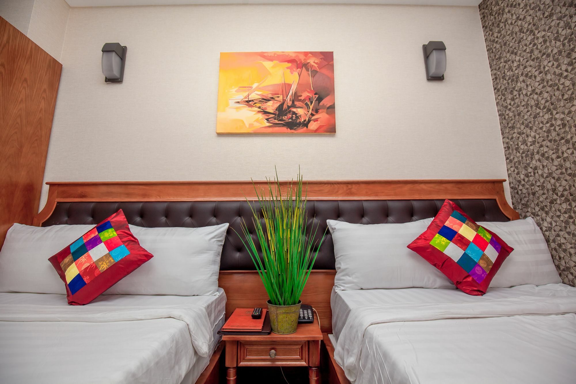 Tuong Vy Hotel Ho Chi Minh City Exterior photo